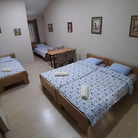 Goka Apartments เกฟเกลียา ภายนอก รูปภาพ