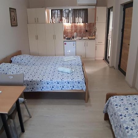 Goka Apartments เกฟเกลียา ภายนอก รูปภาพ